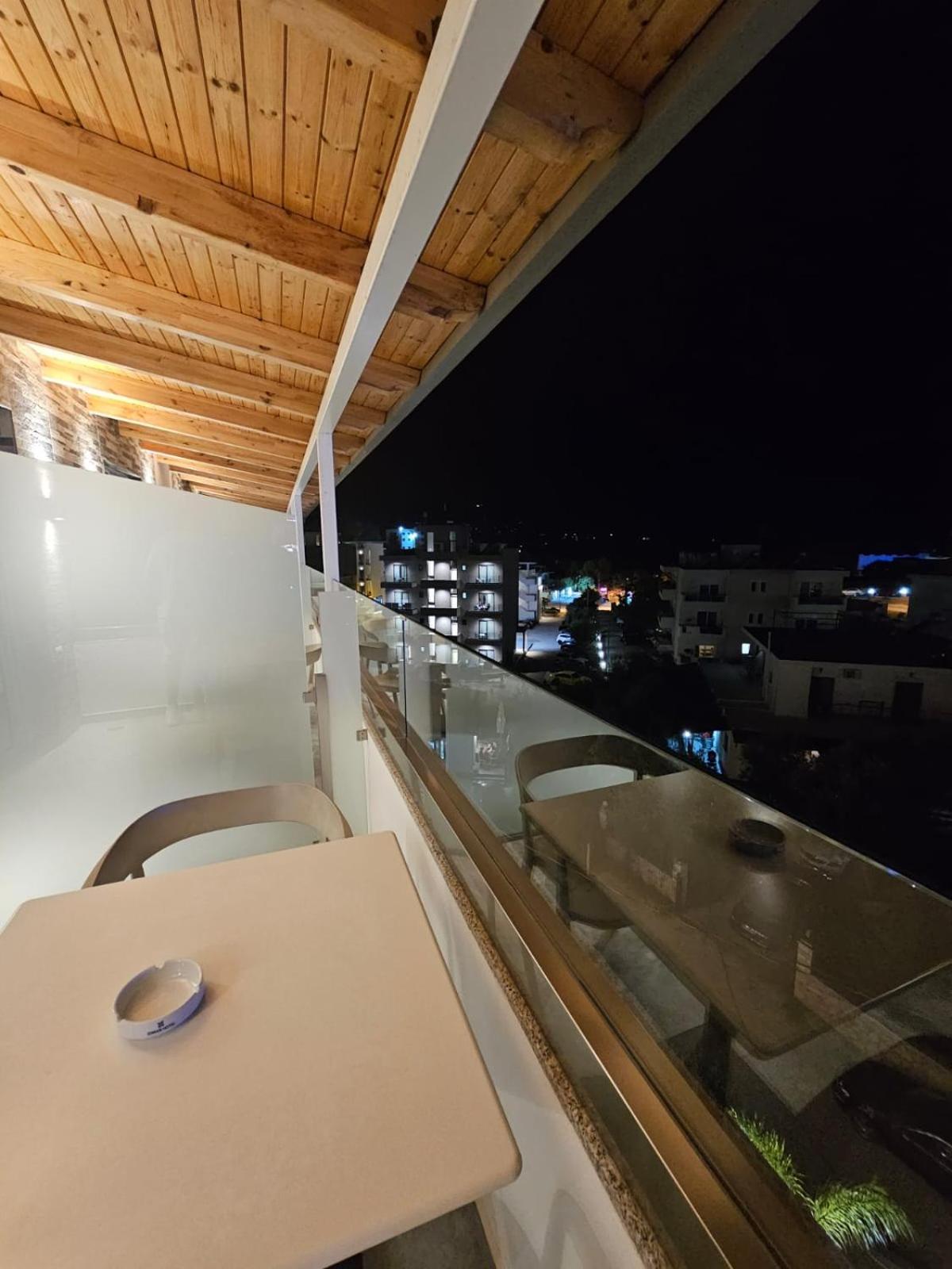 Hotel Ioni-An Εξαμίλιο Εξωτερικό φωτογραφία