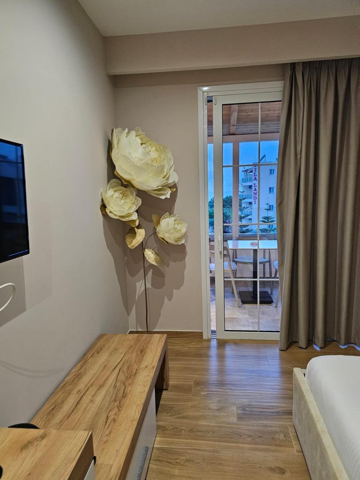 Hotel Ioni-An Εξαμίλιο Εξωτερικό φωτογραφία