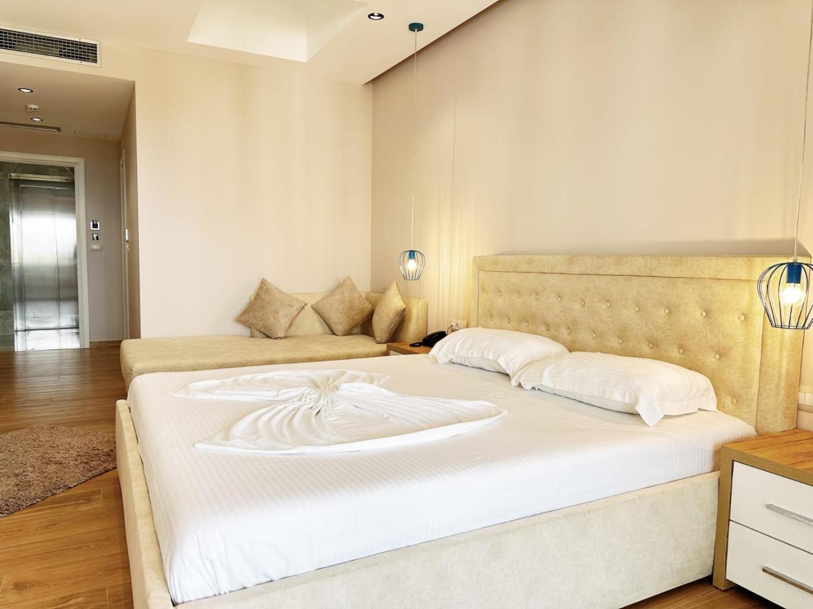 Hotel Ioni-An Εξαμίλιο Εξωτερικό φωτογραφία
