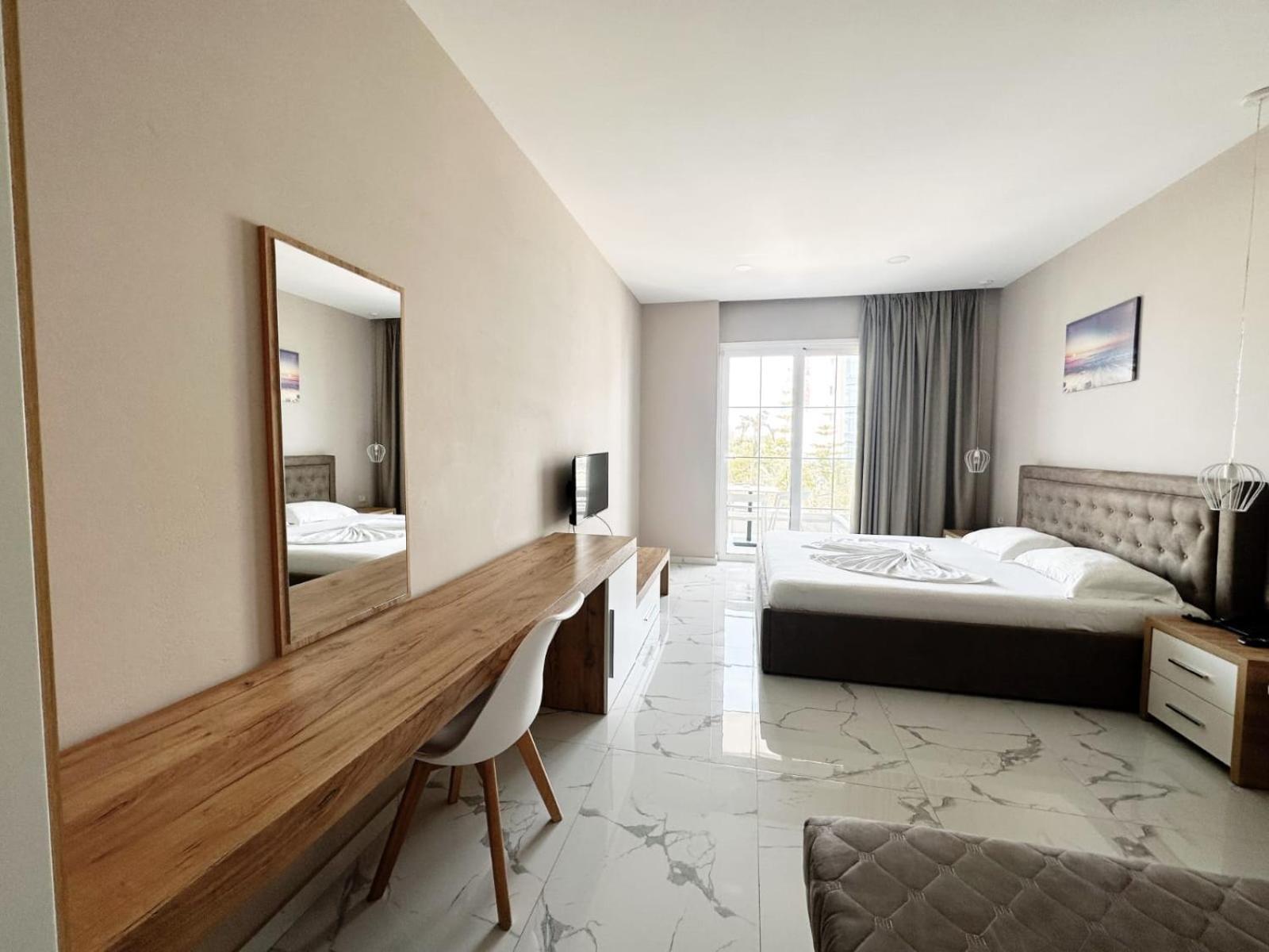 Hotel Ioni-An Εξαμίλιο Εξωτερικό φωτογραφία