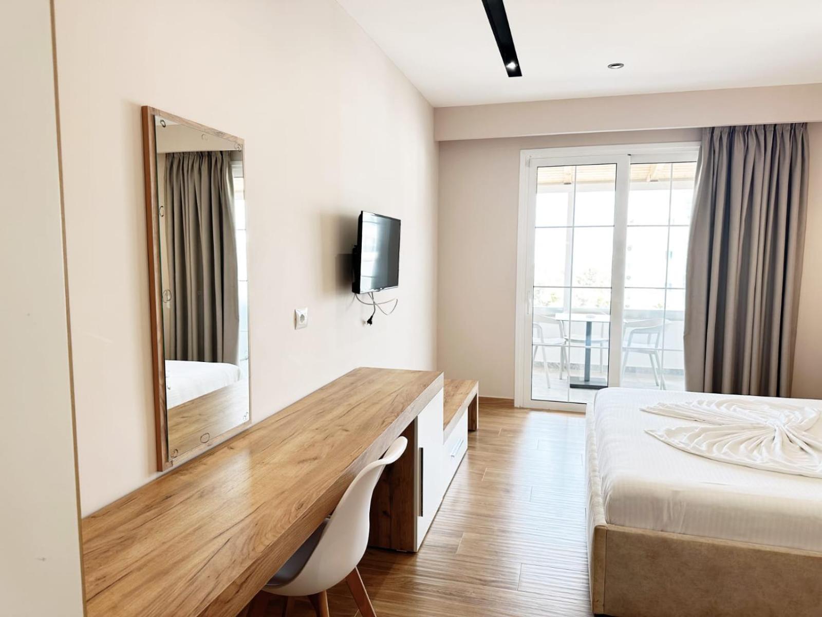 Hotel Ioni-An Εξαμίλιο Εξωτερικό φωτογραφία