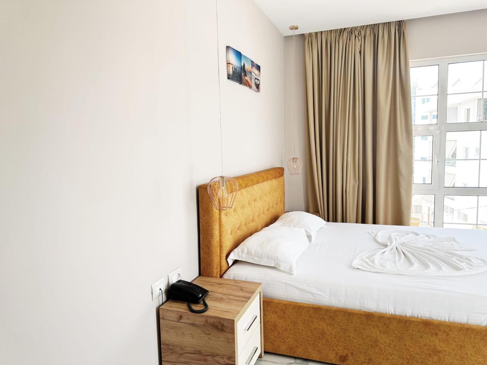 Hotel Ioni-An Εξαμίλιο Εξωτερικό φωτογραφία